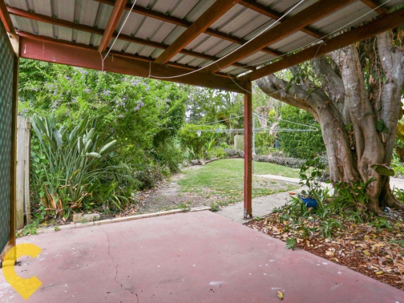 10 Brennan Road, Scarborough QLD 4020