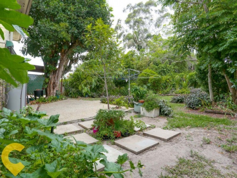 10 Brennan Road, Scarborough QLD 4020