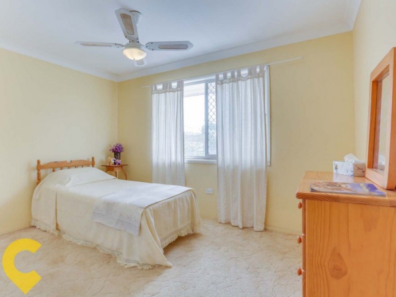 10 Brennan Road, Scarborough QLD 4020