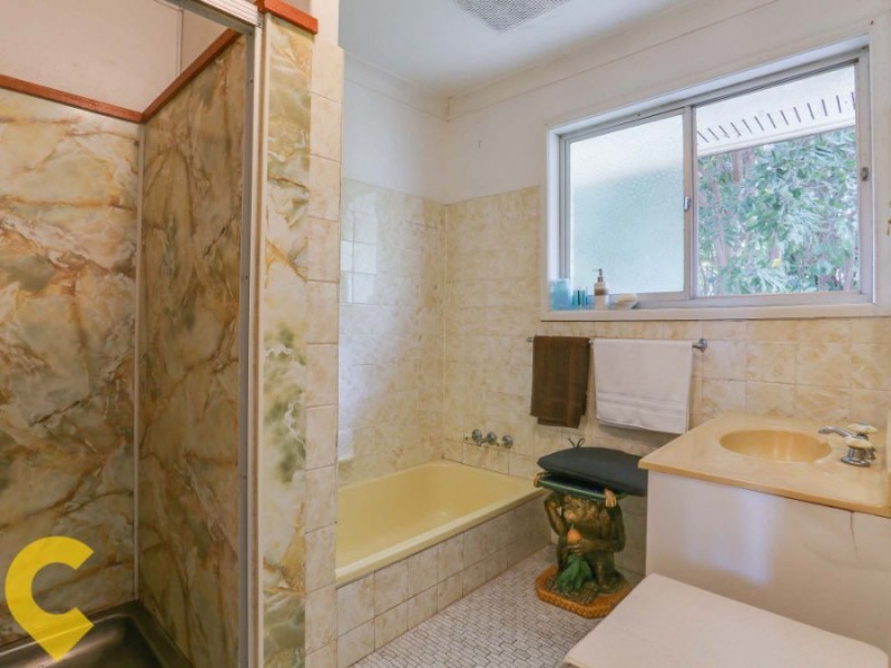 10 Brennan Road, Scarborough QLD 4020