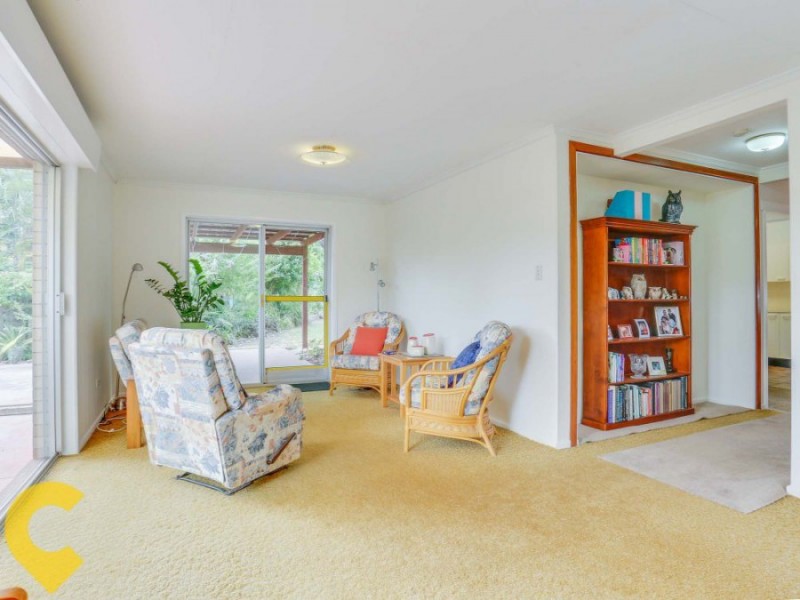 10 Brennan Road, Scarborough QLD 4020