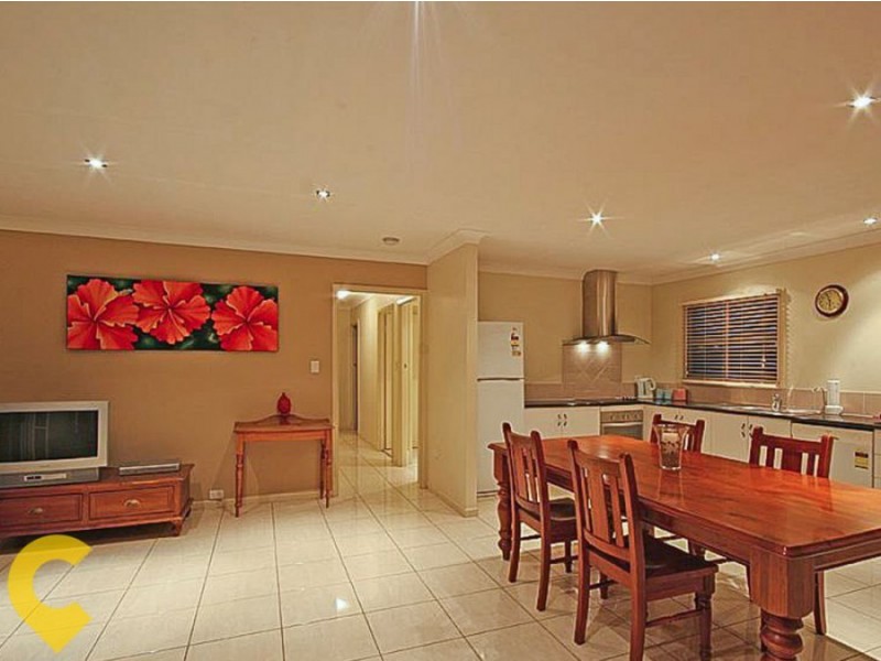 20 College Road, Clontarf QLD 4019