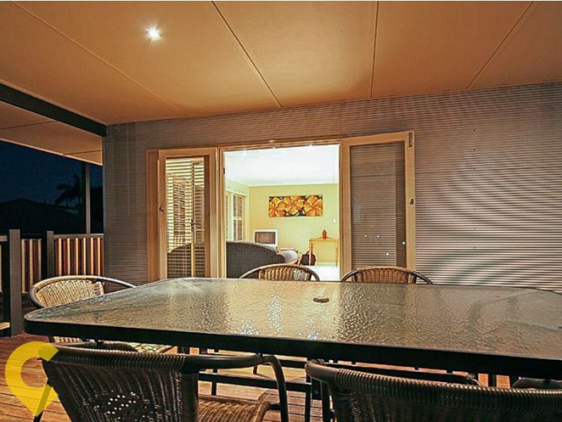 20 College Road, Clontarf QLD 4019