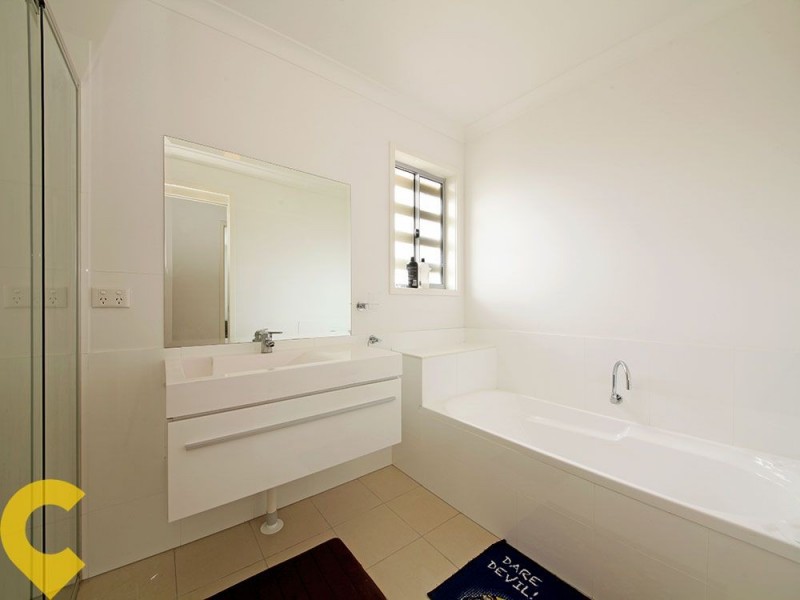 3/17-21 Lady Bowen Parade, Rothwell QLD 4022