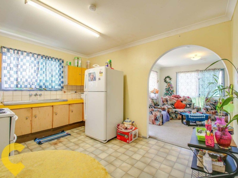 15 Hughes Street, Deception Bay QLD 4508