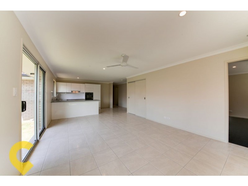 5 Parrey Court, Rothwell QLD 4022