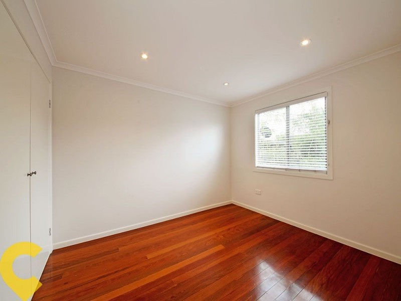 203 MacDonnell Road, Clontarf QLD 4019