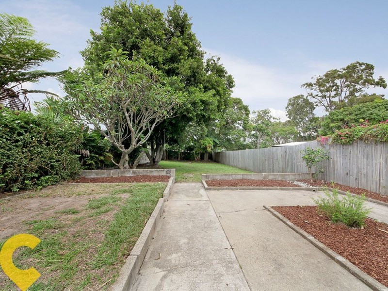 203 MacDonnell Road, Clontarf QLD 4019