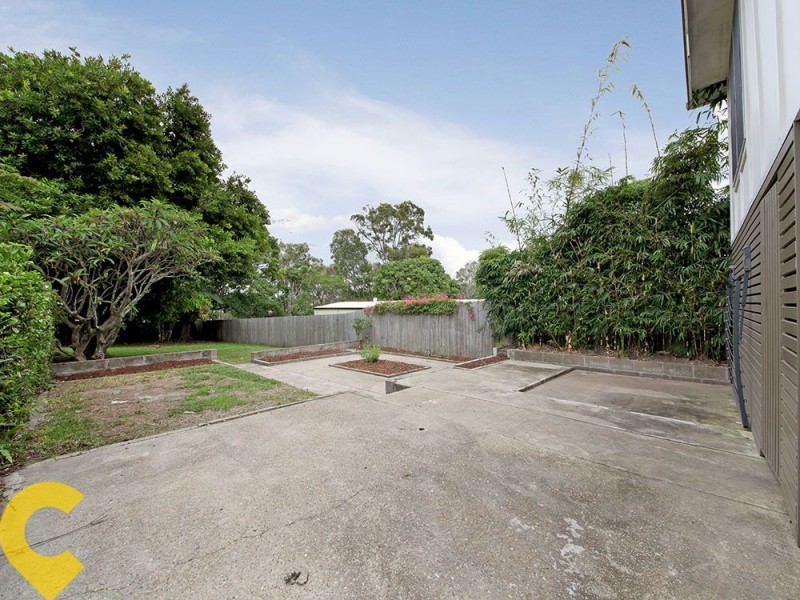 203 MacDonnell Road, Clontarf QLD 4019