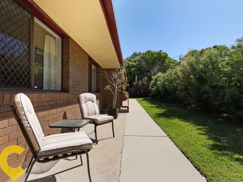 2/32 Caroline Street, Woody Point QLD 4019