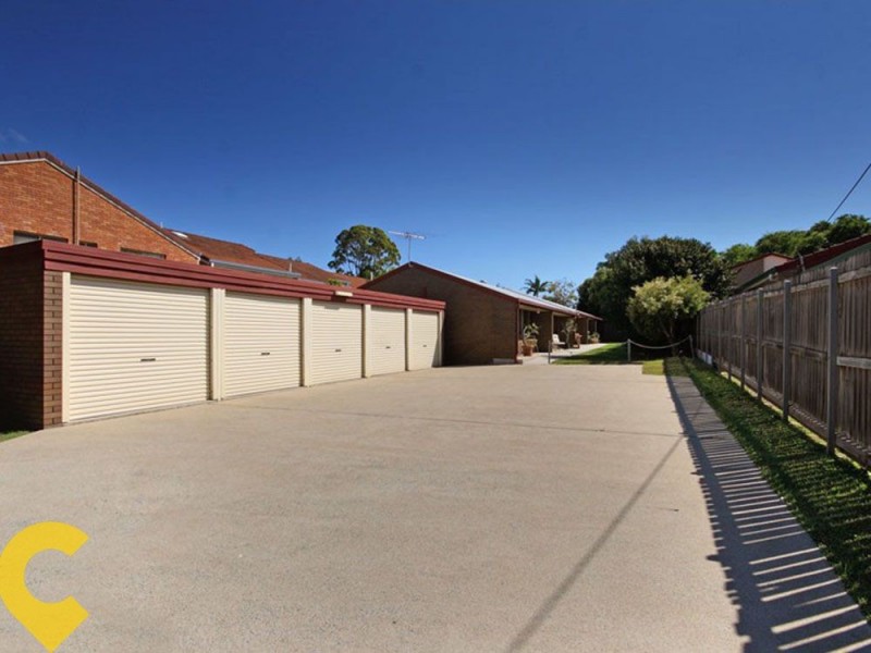 2/32 Caroline Street, Woody Point QLD 4019