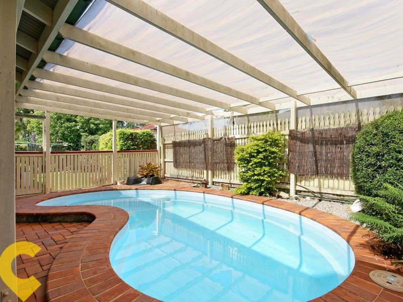 10 Lynanda Court, Rothwell QLD 4022