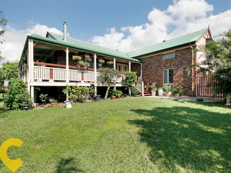 10 Lynanda Court, Rothwell QLD 4022