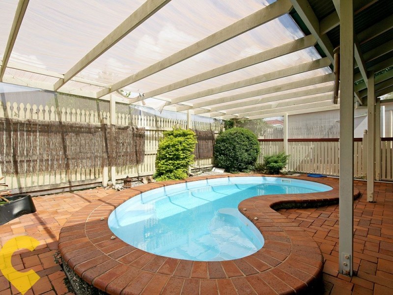 10 Lynanda Court, Rothwell QLD 4022