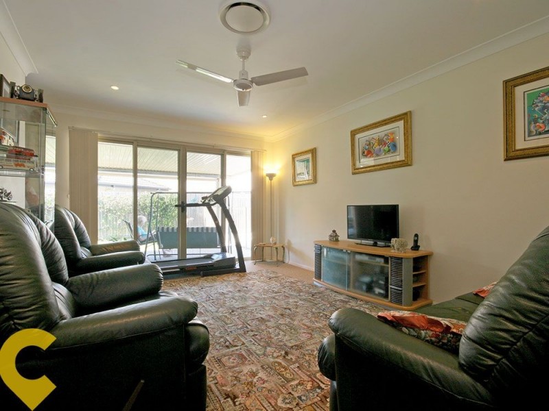 13 Cadell Crescent, Rothwell QLD 4022