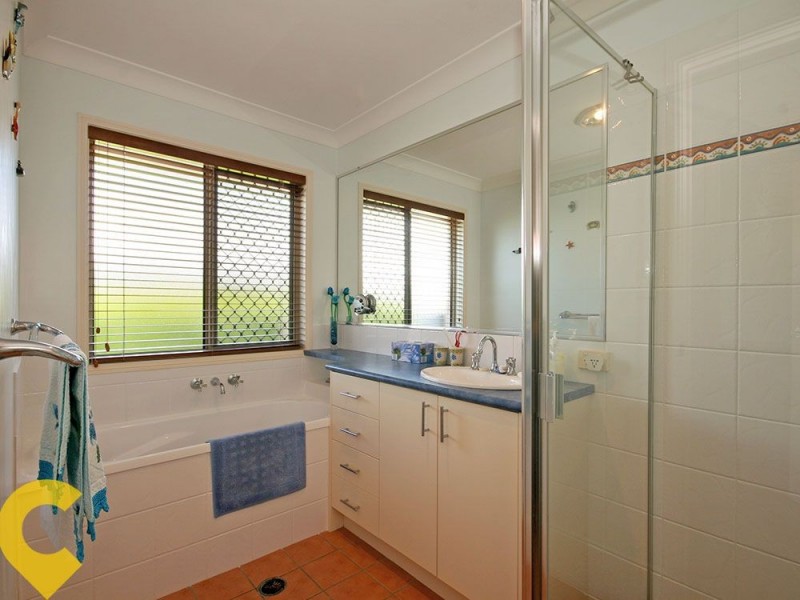 13 Cadell Crescent, Rothwell QLD 4022