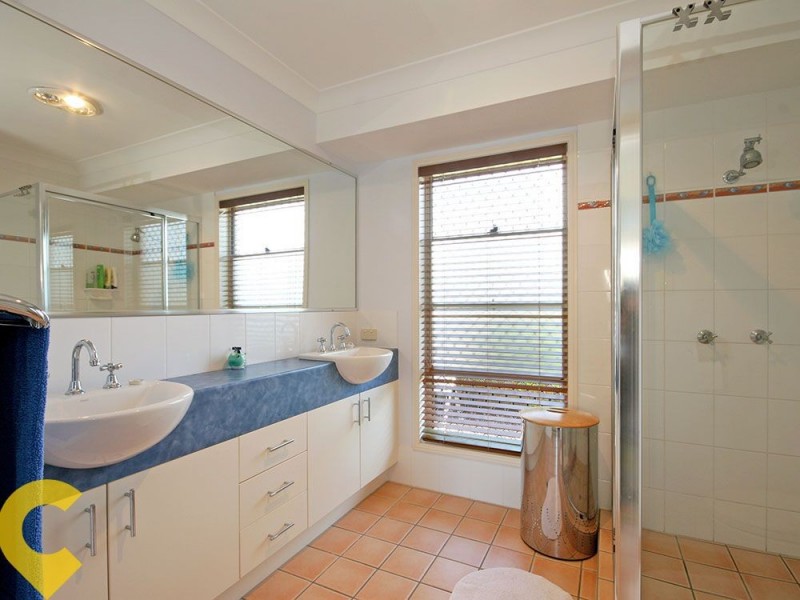 13 Cadell Crescent, Rothwell QLD 4022