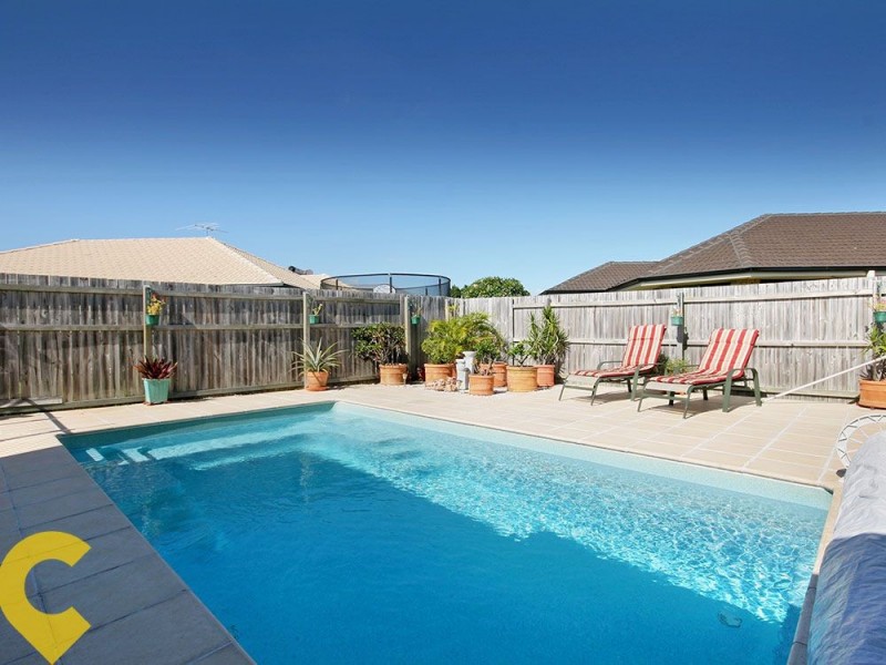 13 Cadell Crescent, Rothwell QLD 4022