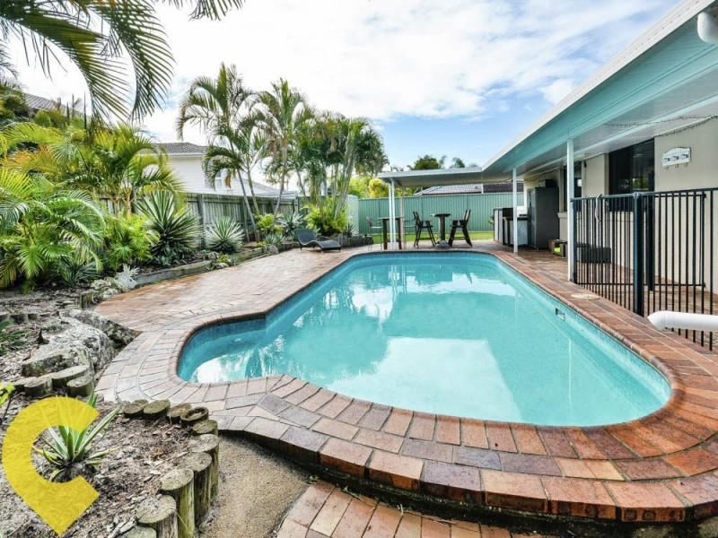 29 Southern Cross Drive, Newport QLD 4020