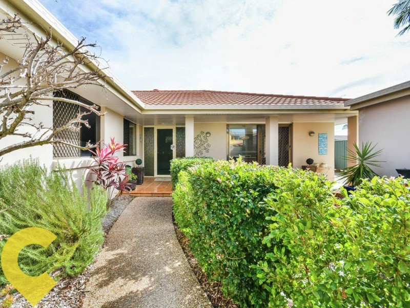 29 Southern Cross Drive, Newport QLD 4020