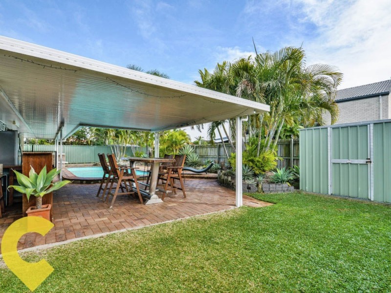 29 Southern Cross Drive, Newport QLD 4020