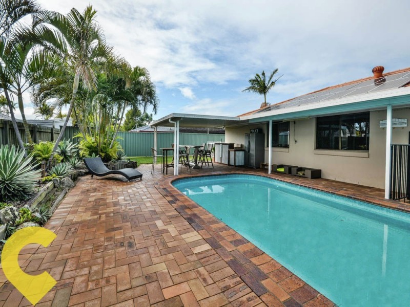 29 Southern Cross Drive, Newport QLD 4020