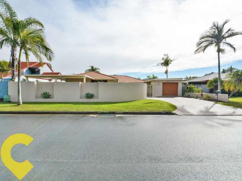 29 Southern Cross Drive, Newport QLD 4020