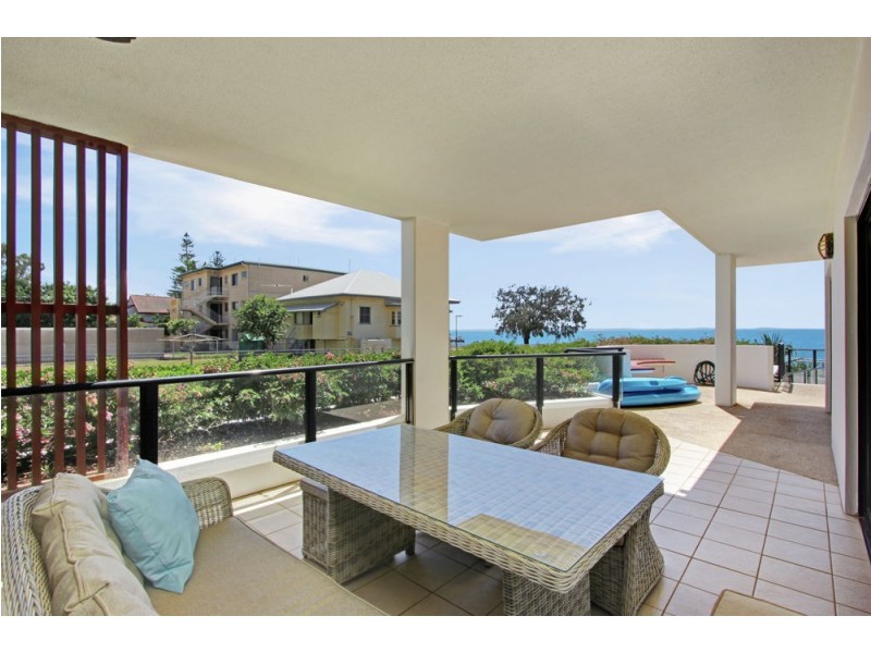 2/46-48 Prince Edward Parade, Redcliffe QLD 4020