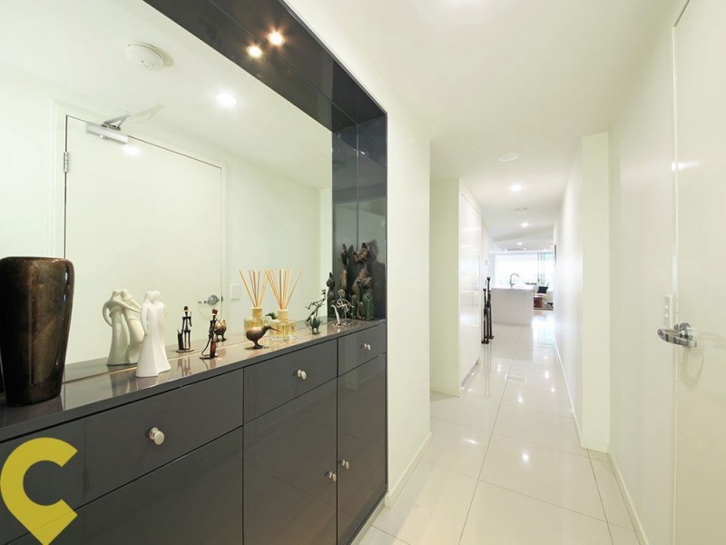 3/85 Marine Parade, Redcliffe QLD 4020