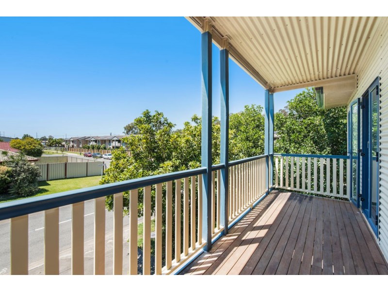 1 Leicester Court, Kippa-ring QLD 4021