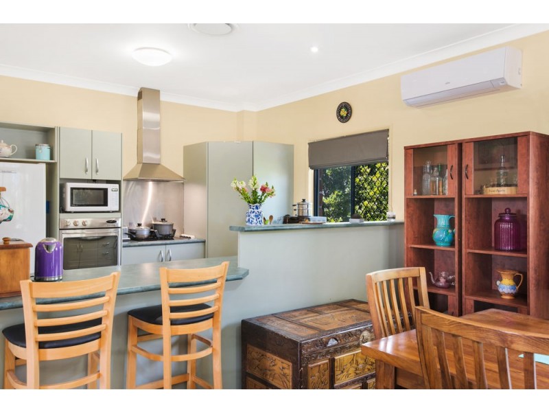 1 Leicester Court, Kippa-ring QLD 4021