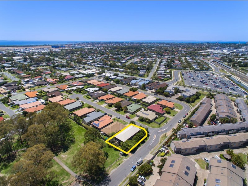 1 Leicester Court, Kippa-ring QLD 4021