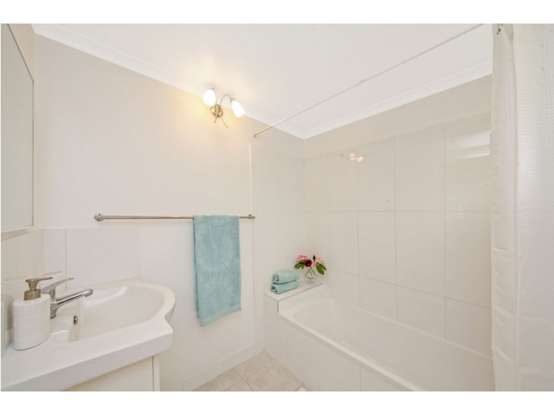 32 Ada Street, Windsor QLD 4030