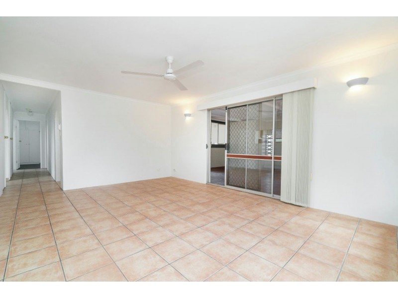 30 Magnolia Street, Margate QLD 4019