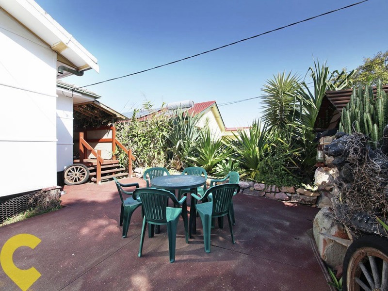 37 Enoch Street, Clontarf QLD 4019