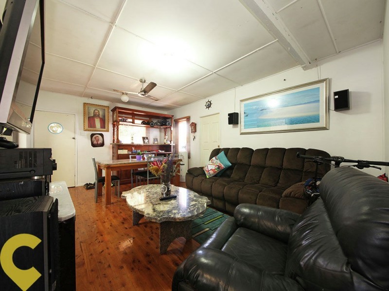 37 Enoch Street, Clontarf QLD 4019