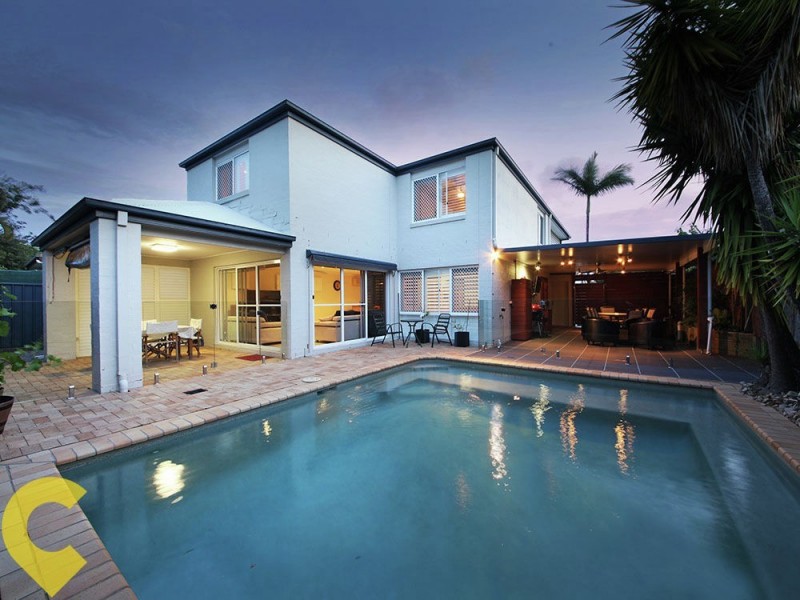 32 Baldwin Street, Redcliffe QLD 4020