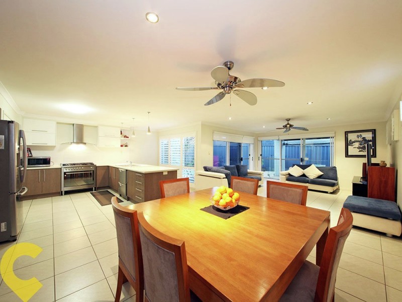 32 Baldwin Street, Redcliffe QLD 4020