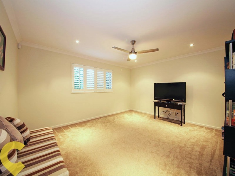 32 Baldwin Street, Redcliffe QLD 4020