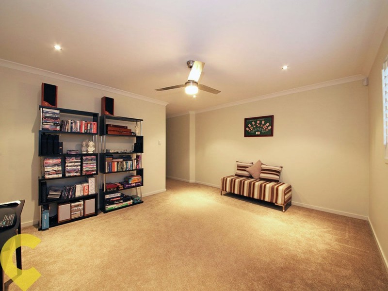 32 Baldwin Street, Redcliffe QLD 4020