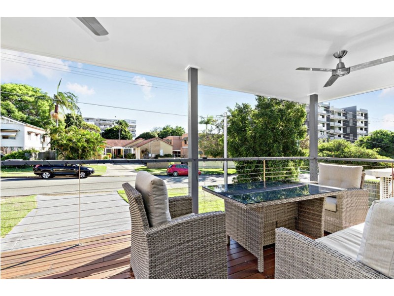 24a Dix Street, Redcliffe QLD 4020