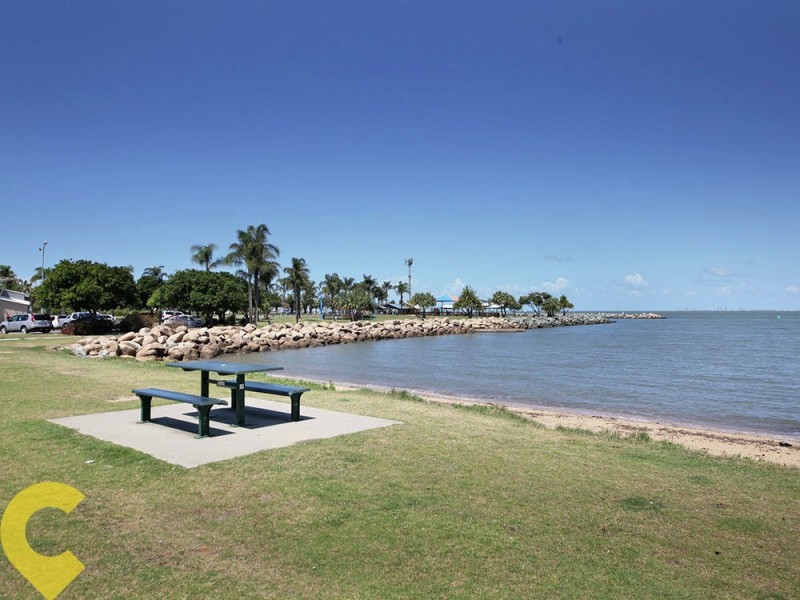 2/80 Hornibrook Esplanade, Clontarf QLD 4019