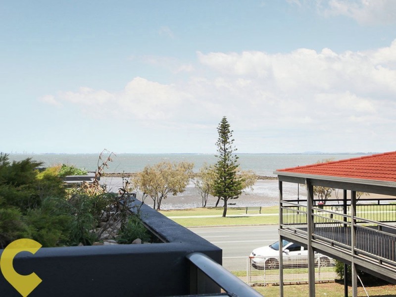 2/80 Hornibrook Esplanade, Clontarf QLD 4019