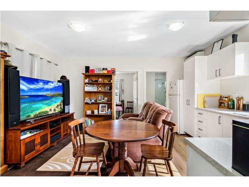 23 Long Street, Clontarf QLD 4019