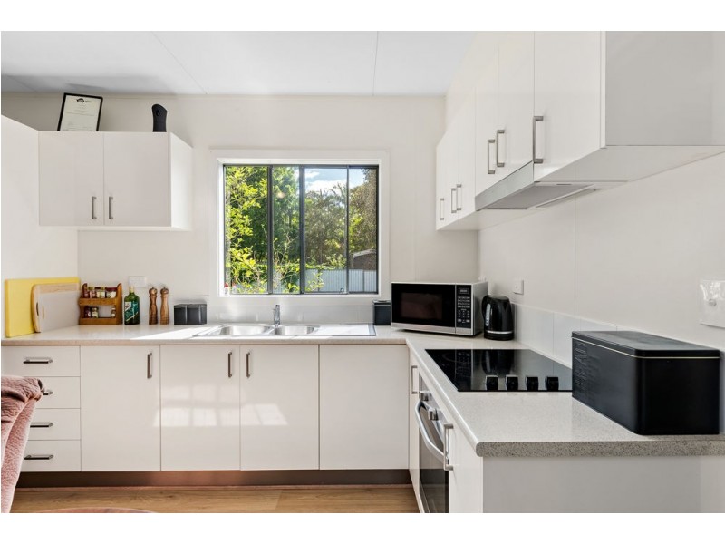 23 Long Street, Clontarf QLD 4019