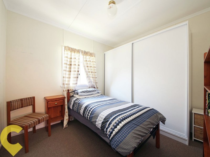11 Keenan Street, Margate QLD 4019
