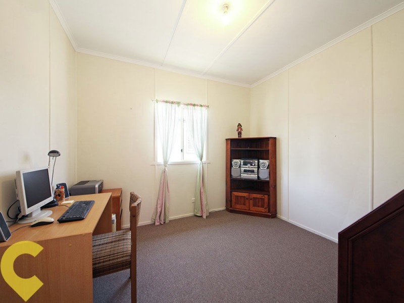 11 Keenan Street, Margate QLD 4019