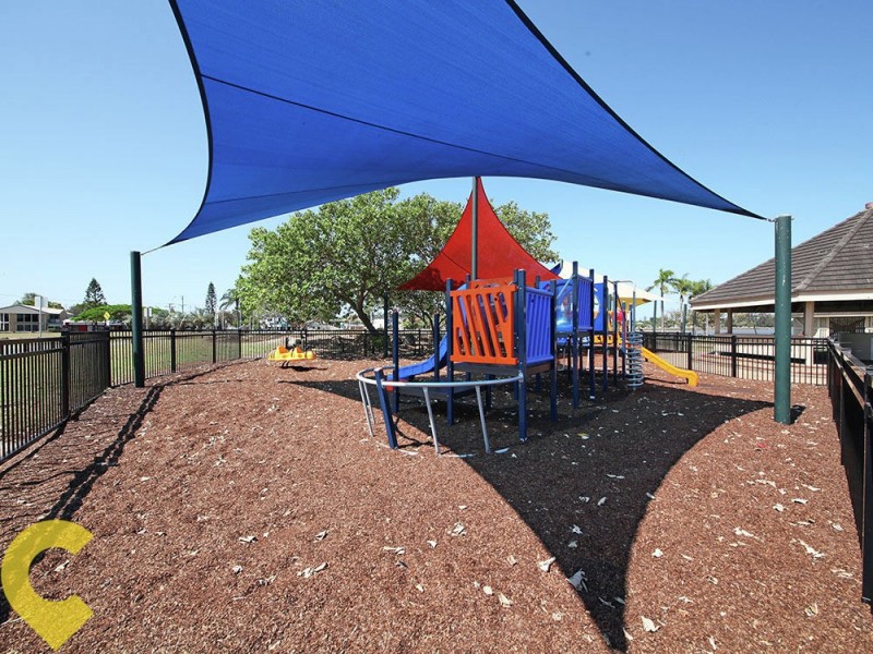 6 Maine Road, Clontarf QLD 4019