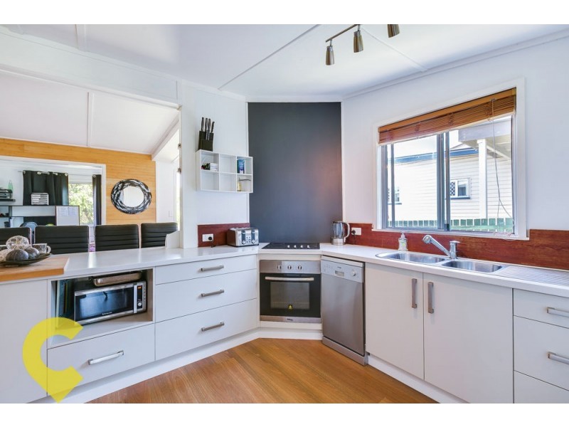12 Watt Street, Redcliffe QLD 4020