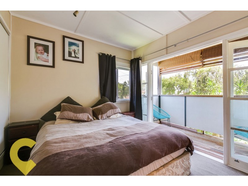 12 Watt Street, Redcliffe QLD 4020